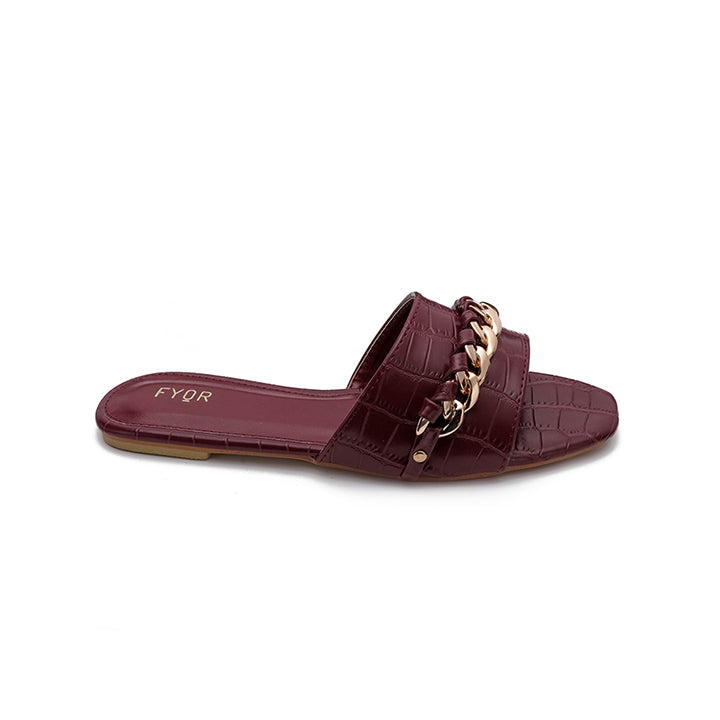 Chain Detailed Slide Sandal