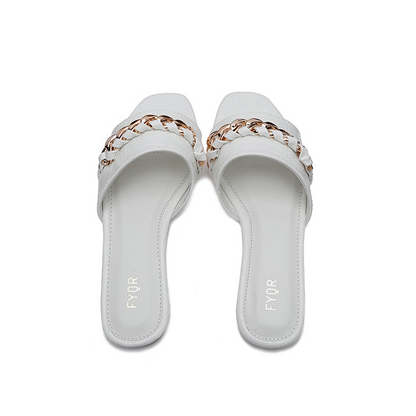 Chain Detailed Slide Sandal