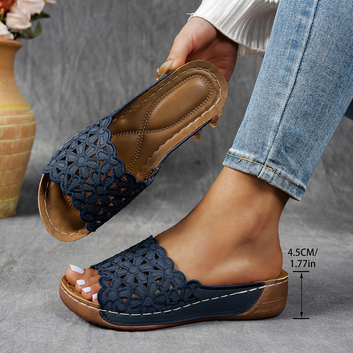 Breathable Women's Slippers – Ultra Soft, Airy Breathable & Non-slip Home Wear Design